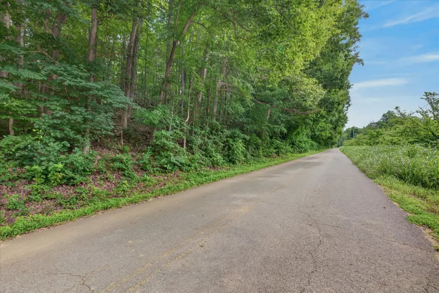 1 White Oak Road, Stewart, TN 37175 - #3