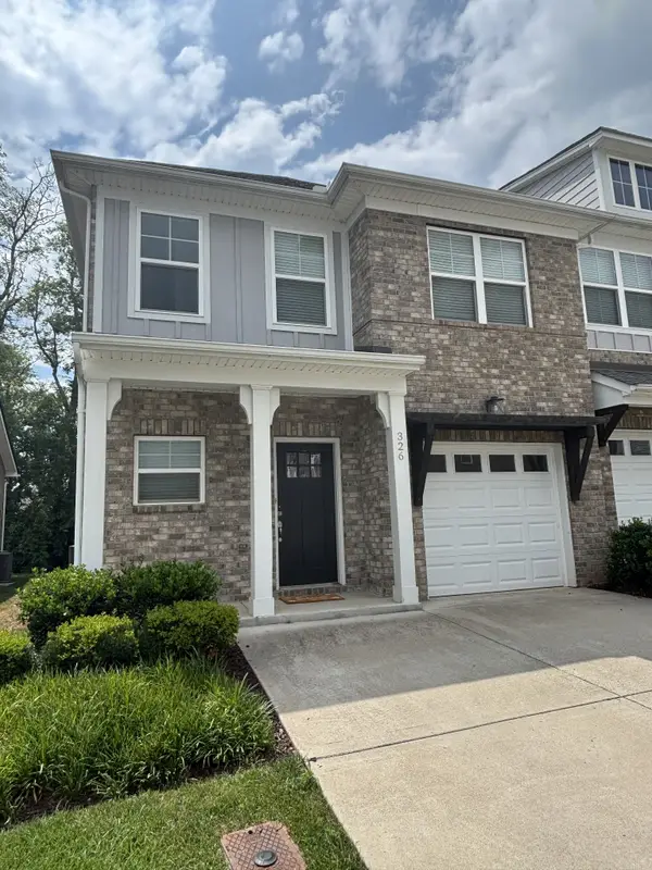326 Banbury Dr, Gallatin, TN 37066