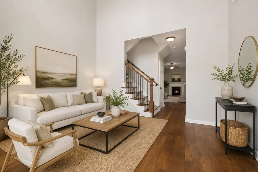 422 Normandy Cir, Nashville, TN 37209 - #3