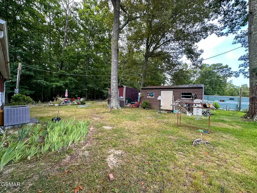 2120 Cox Rd, Dandridge, TN 37725 - #3