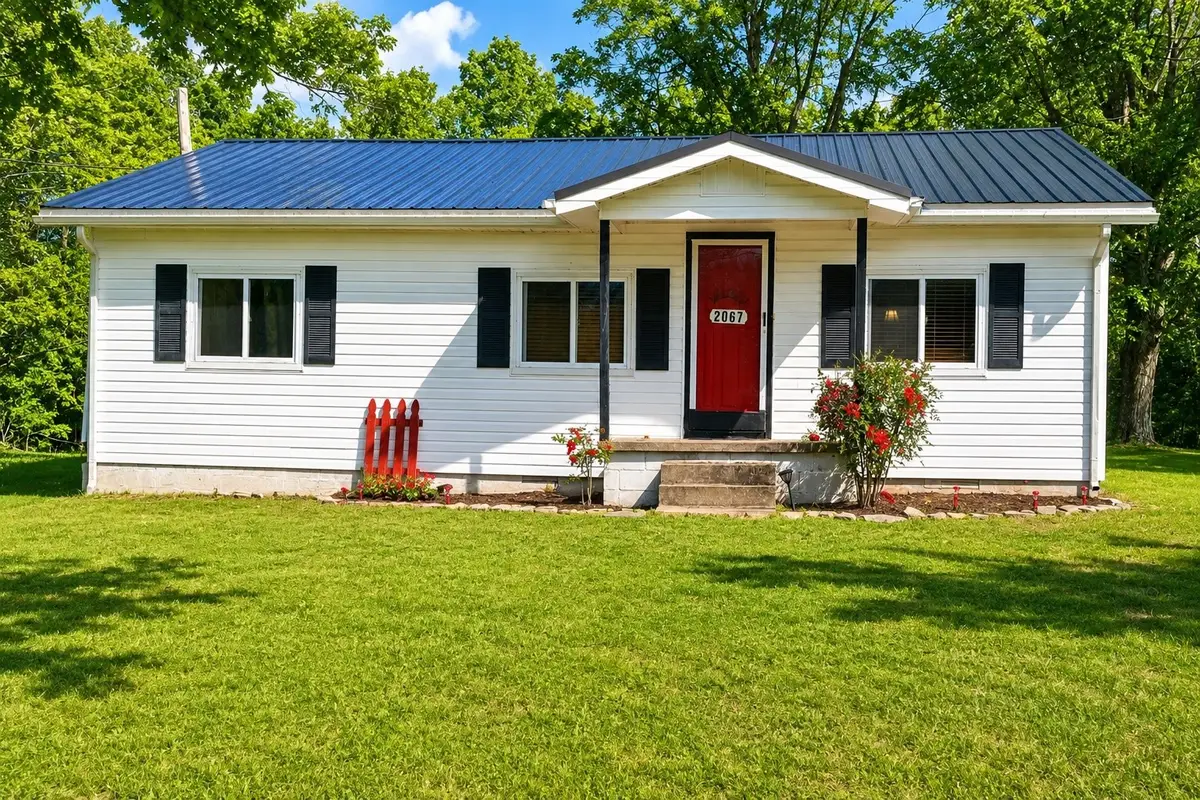 2067 Oak Grove Rd, Goodspring, TN 38460 - #1