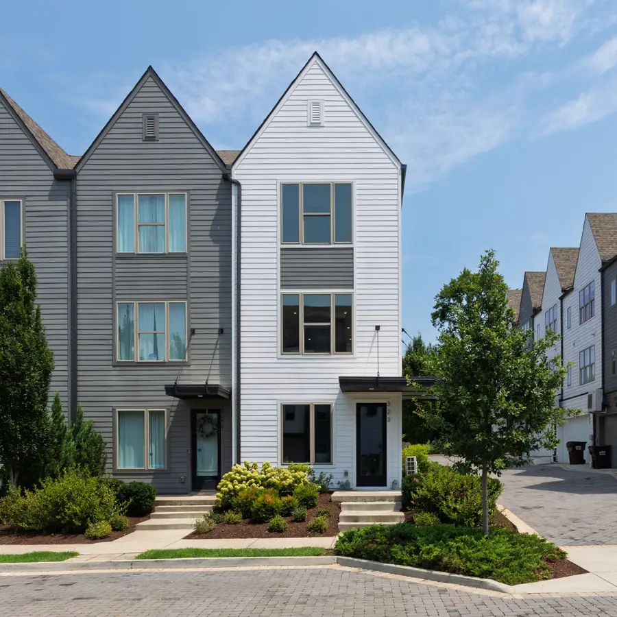 323 East Village Ln, Nashville, TN 37216 - #3