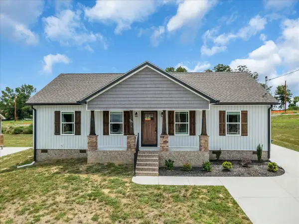 109 Demombreum Circle, Shelbyville, TN 37160