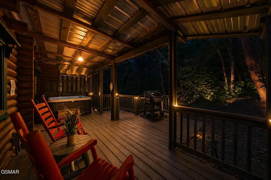 154 Smoky Mountain Way, Sevierville, TN 37876 - #2