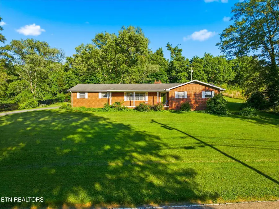 4904 Guinn Rd, Knoxville, TN 37931 - #2