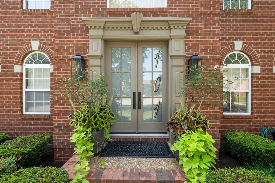101 Rob Roy Ct, Franklin, TN 37064 - #2