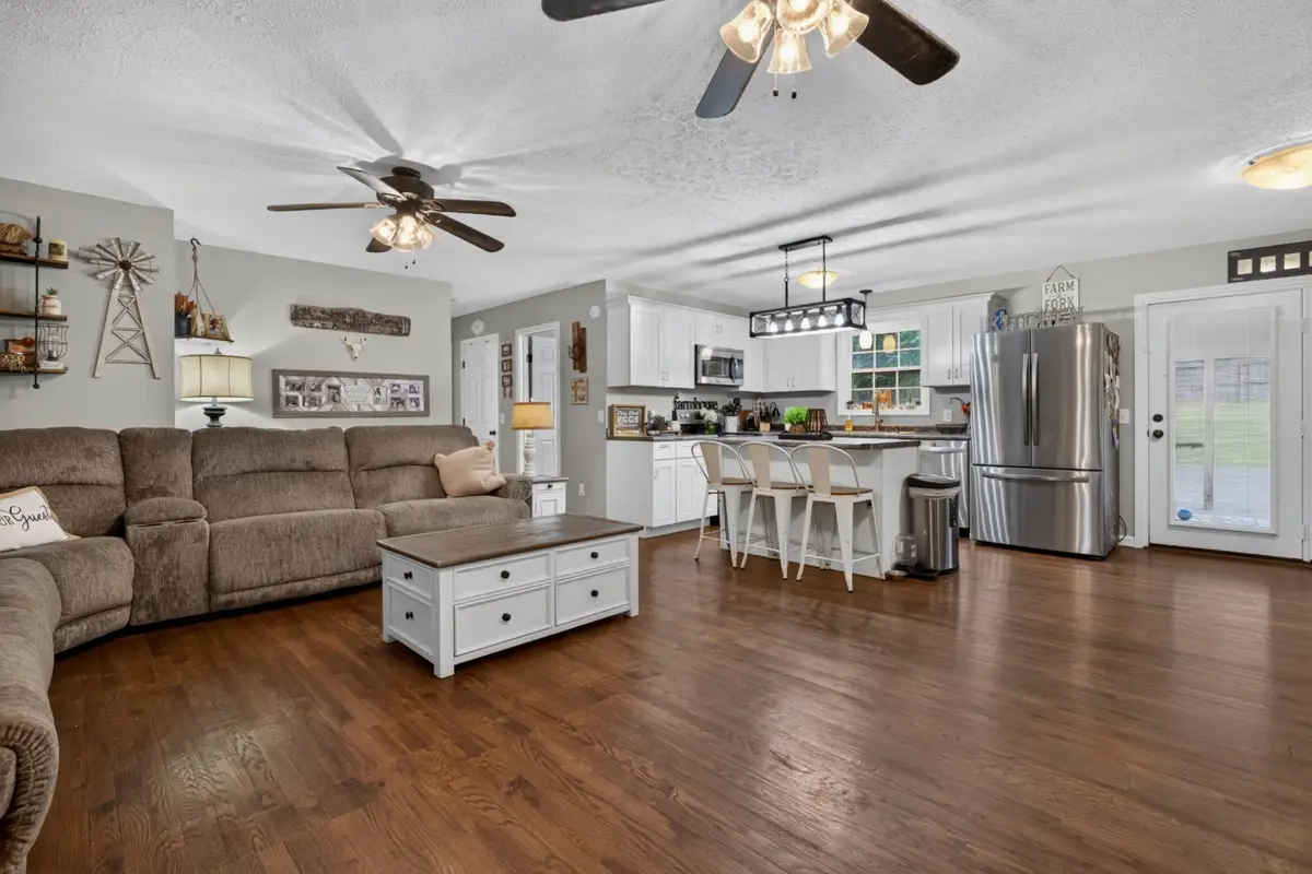 357 Old Qualls Rd, Cookeville, TN 38506 - #1