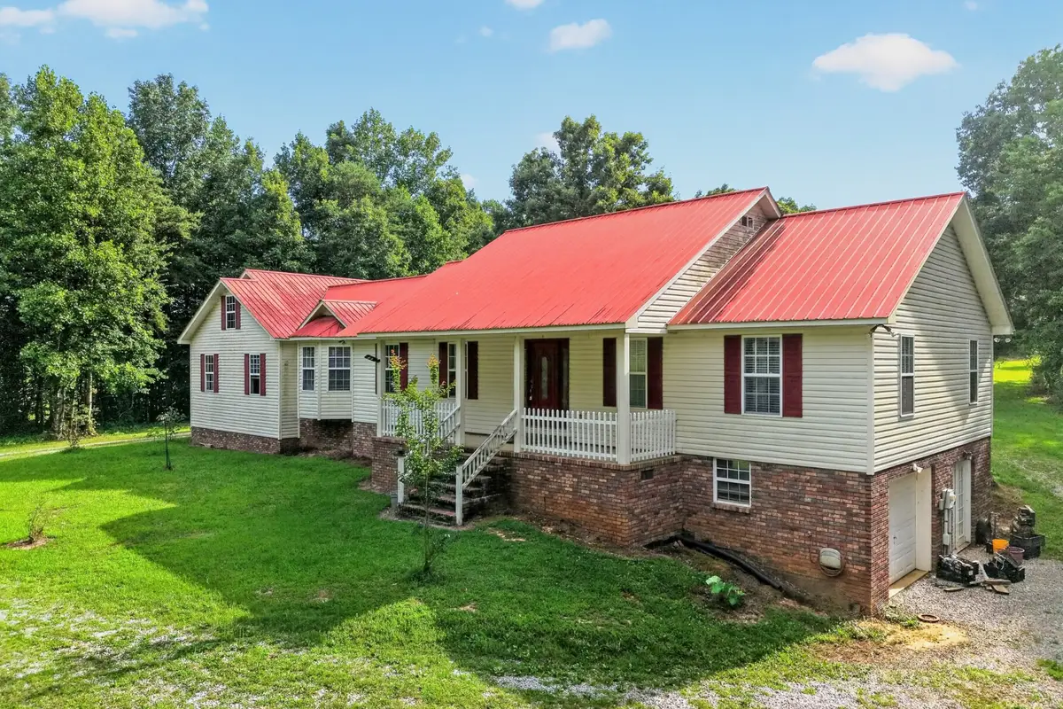 240 Hash Ln, Rock Island, TN 38581 - #1