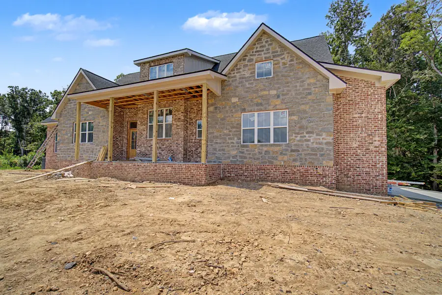 7037 Hall Rd, Greenbrier, TN 37073 - #2