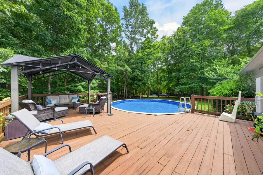 317 Georgee Rd, Jamestown, TN 38556 - #2