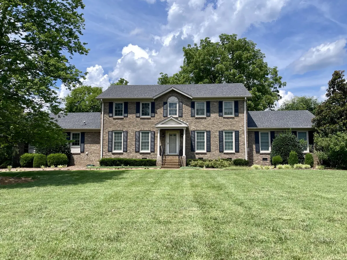 1812 Harpeth River Dr, Brentwood, TN 37027 - #1