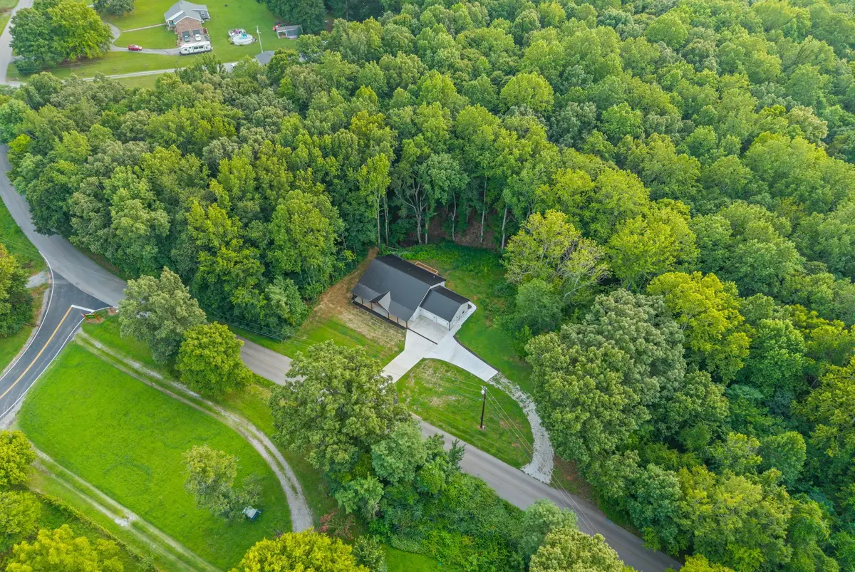 4151 Southside Rd, Southside, TN 37171 - #1