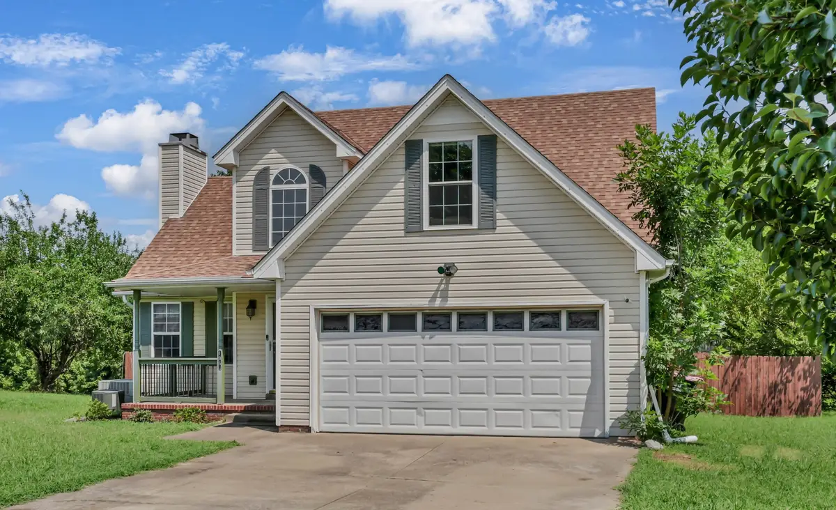 1960 Whirlaway Cir, Clarksville, TN 37042 - #1