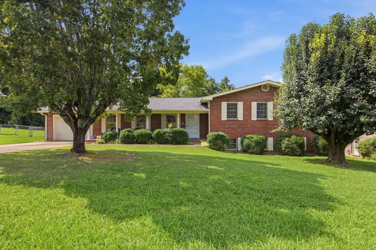 54 Kriswood Drive, Rossville, GA 30741 - #1