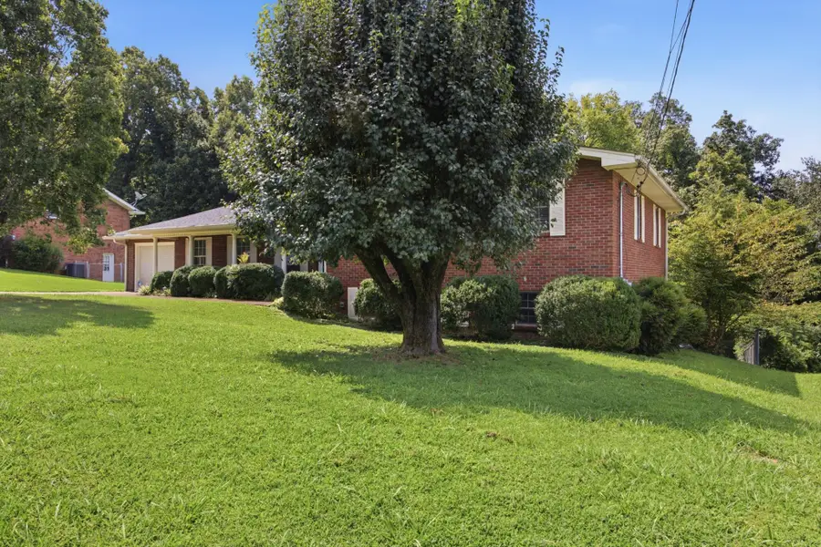 54 Kriswood Drive, Rossville, GA 30741 - #3