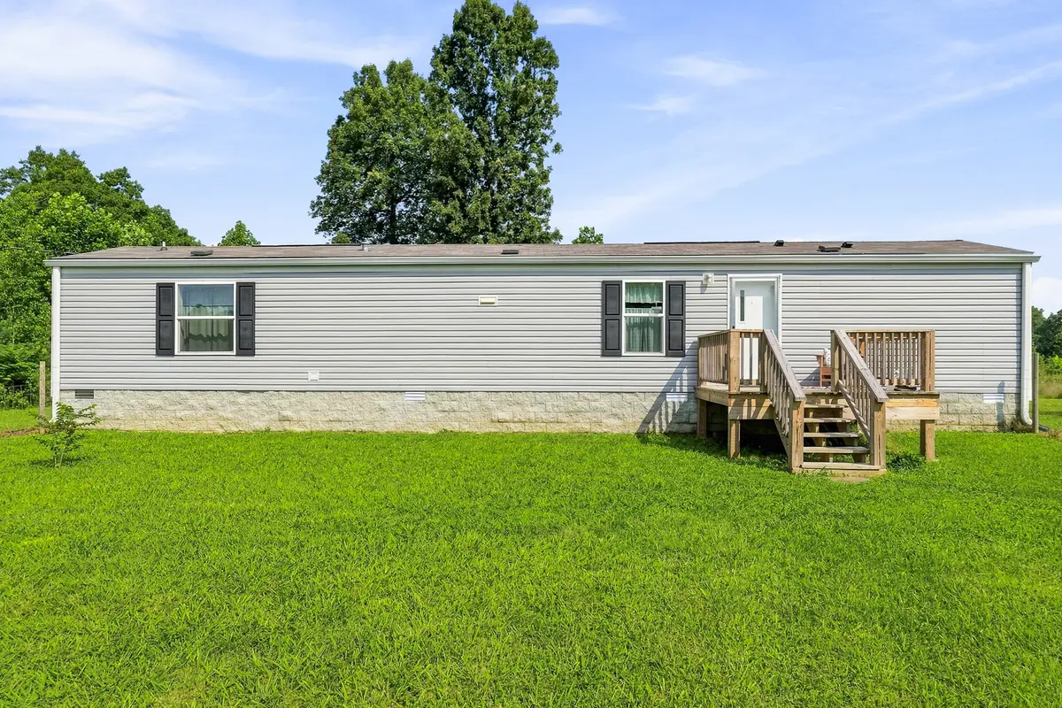 1181 Ravenscroft Rd W, Sparta, TN 38583 - #1