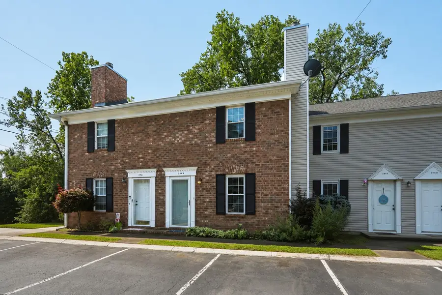 286 Donna Dr #B, Hendersonville, TN 37075 - #2