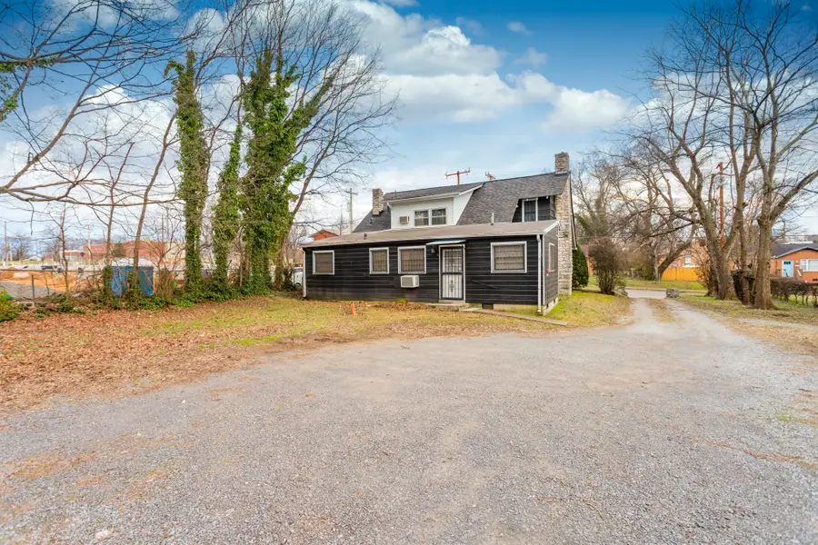 217 Cleveland St, Nashville, TN 37207 - #3
