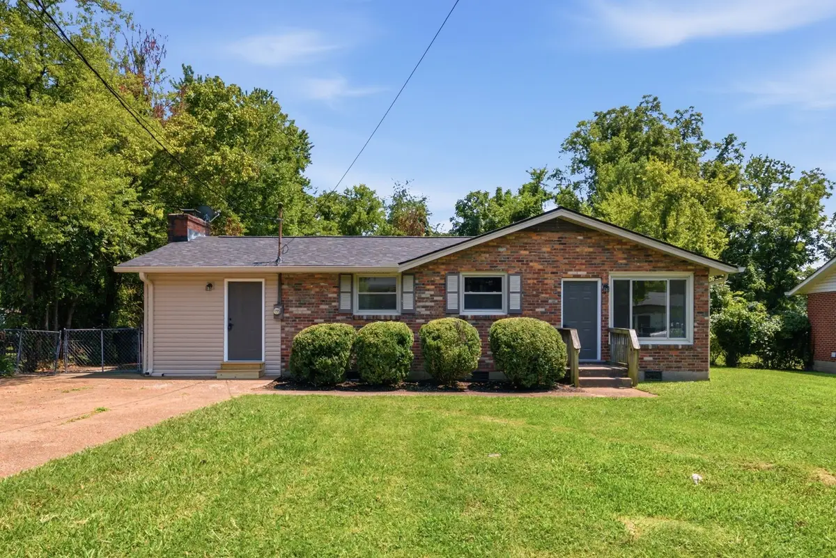 3218 Moorewood Dr, Nashville, TN 37207 - #1
