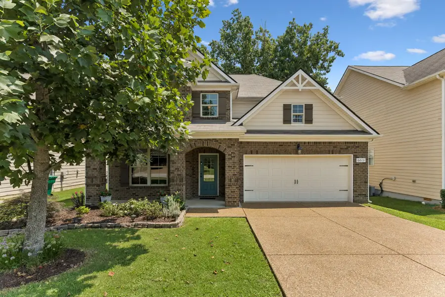 6013 Lori Anne Dr, Spring Hill, TN 37174 - #2