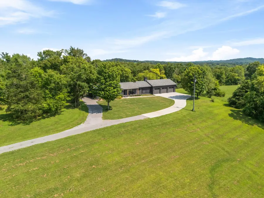 6234 Les Waggoner Rd, Franklin, TN 37067 - #2
