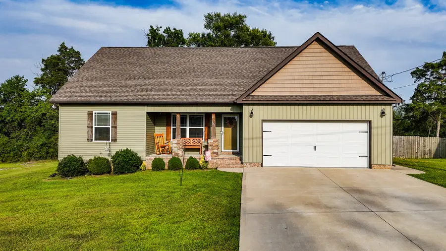 122 Blue Grass Dr, Shelbyville, TN 37160 - #3