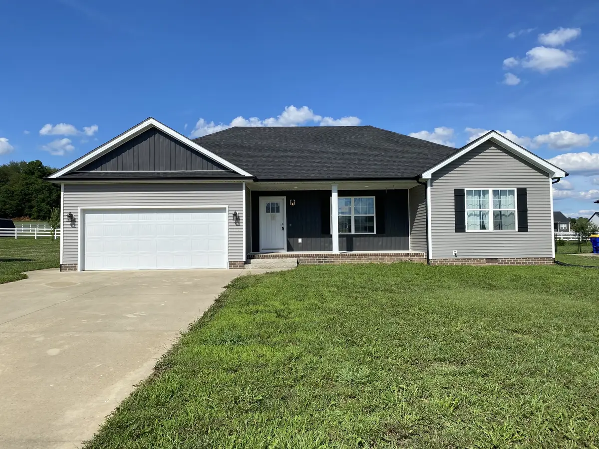 102 Willow Hill Ct, Auburn, KY 42206 - #1