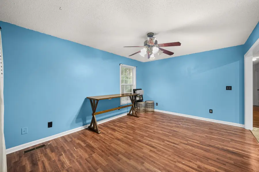 966 Greenwood Ave, Clarksville, TN 37040 - #3