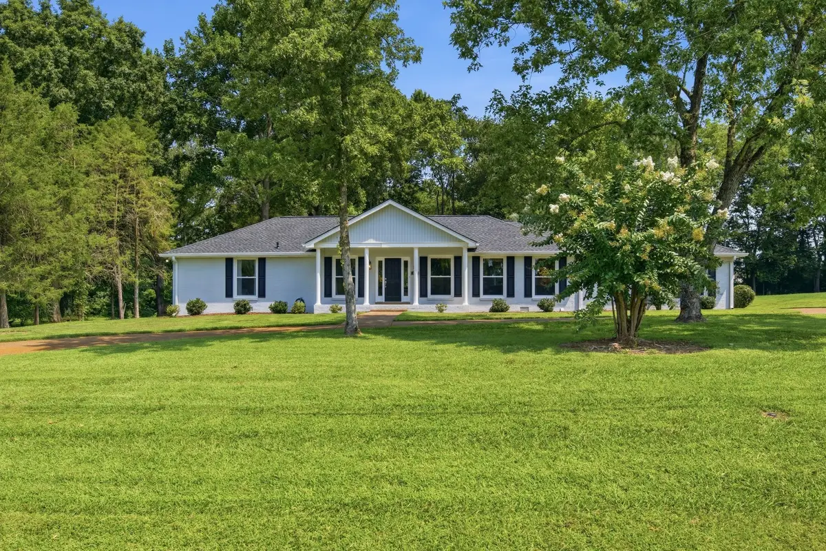 203 Ellington Dr, Franklin, TN 37064 - #1