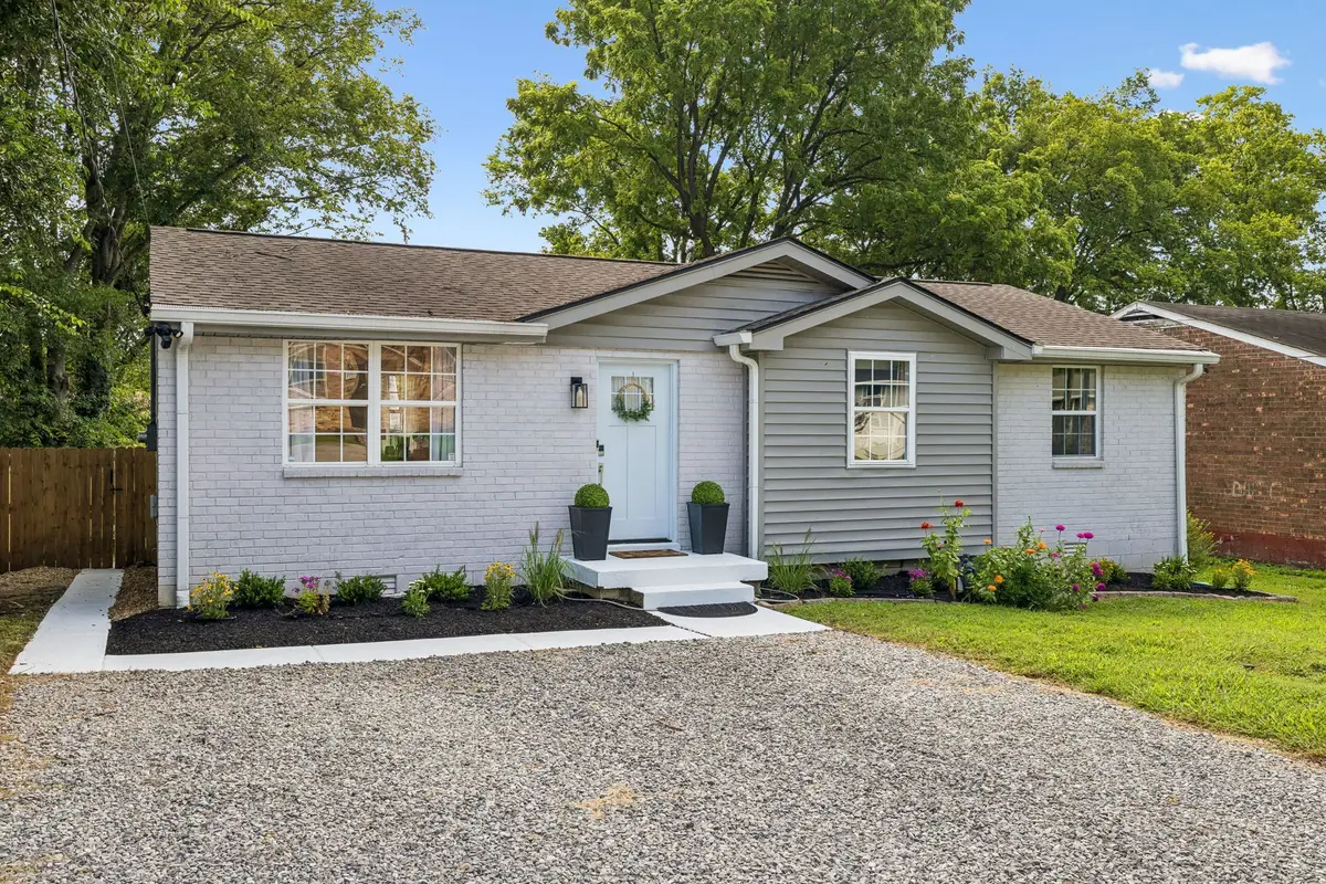 3236 Briarwick Dr, Nashville, TN 37218 - #1