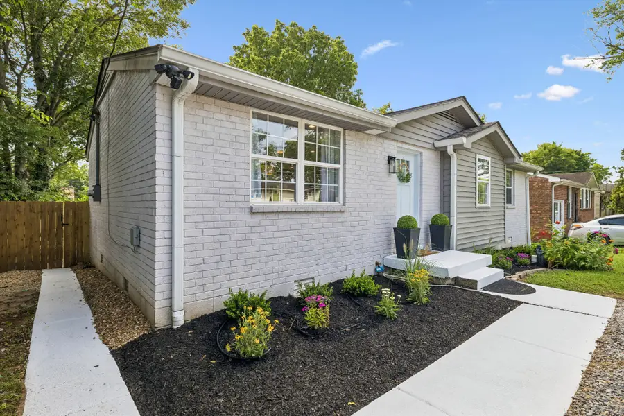 3236 Briarwick Dr, Nashville, TN 37218 - #3