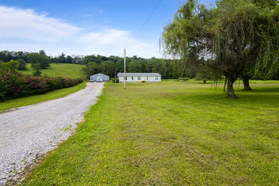 4022 Ella West Cir, Lynnville, TN 38472 - #3