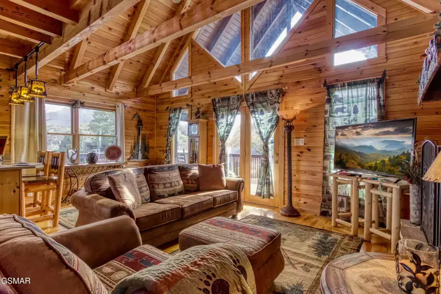 3402 Cherokee Ridge Way, Sevierville, TN 37862 - #2