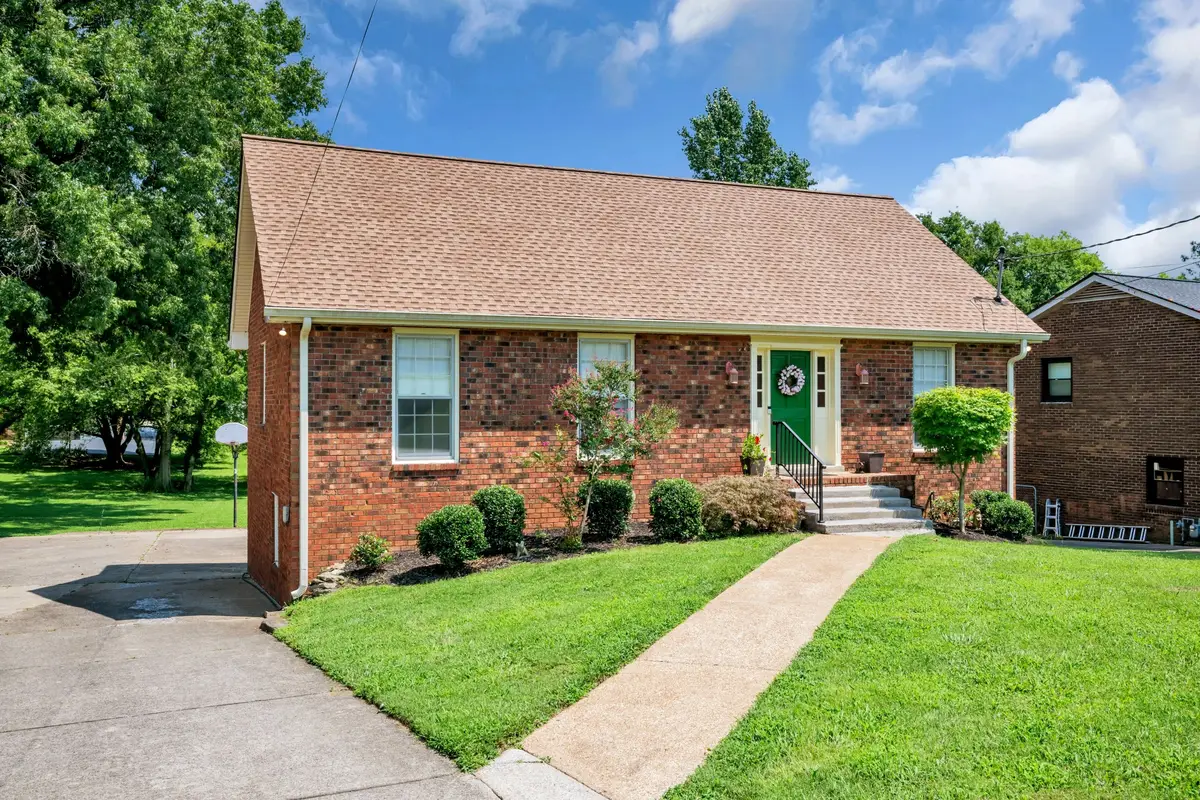 721 Goodpasture Ter, Nashville, TN 37221 - #1