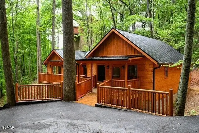 1710 Orchard Dr, Sevierville, TN 37876 - #1