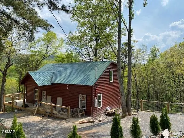 1211 Ski View Ln Lane, Sevierville, TN 37876 - #1