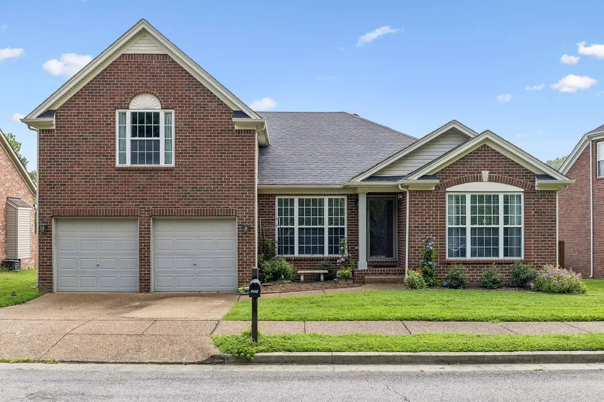 8468 Beautiful Valley Dr, Nashville, TN 37221 - #1