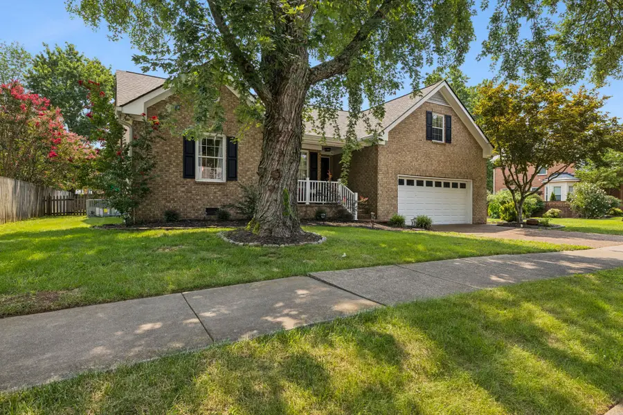 238 Heathersett Dr, Franklin, TN 37064 - #2