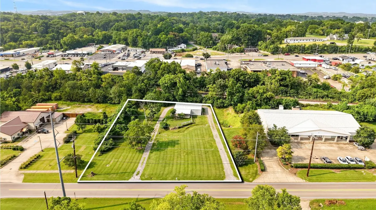 250 Rockland Rd, Hendersonville, TN 37075 - #1