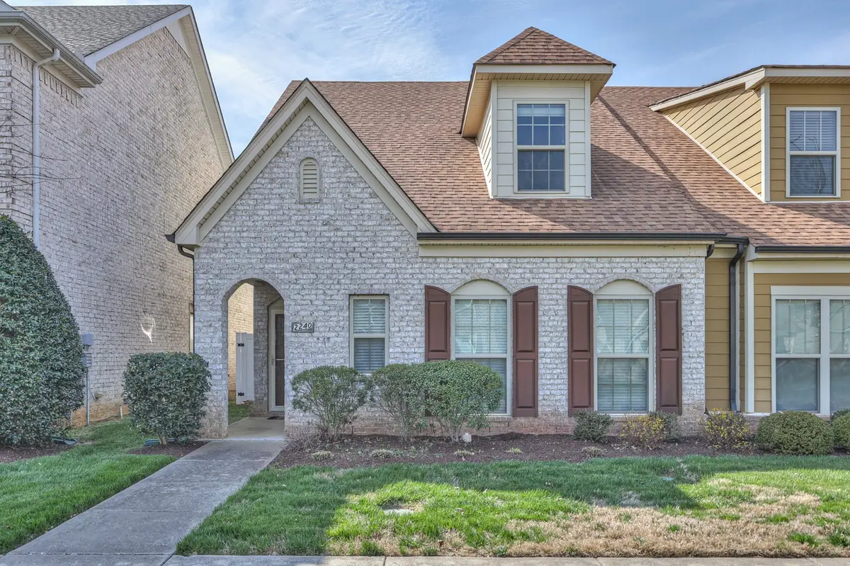 2240 Cason Ln, Murfreesboro, TN 37128 - #1