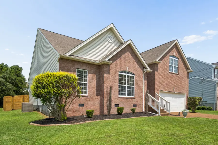 803 Partridge Cir, Mount Juliet, TN 37122 - #2