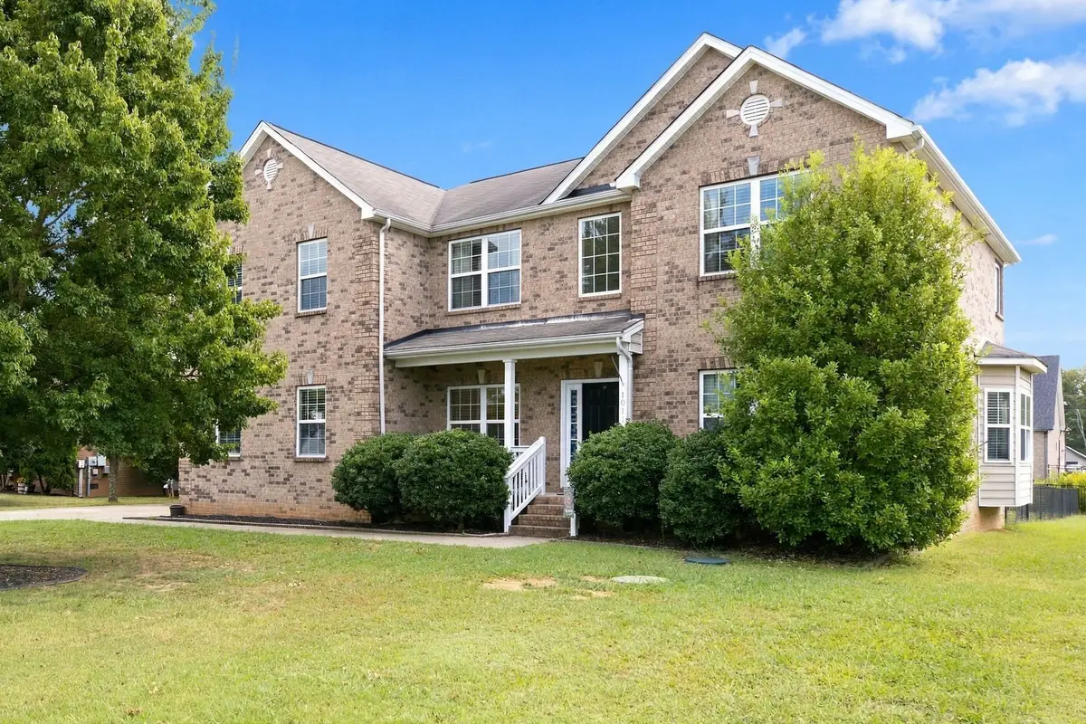 1011 Laramie Ct, Murfreesboro, TN 37128 - #1
