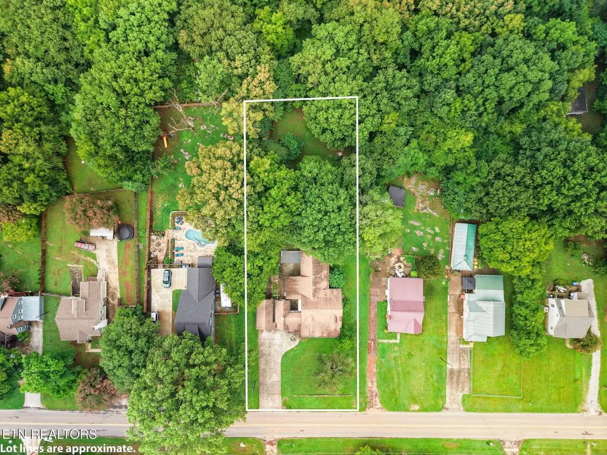 679 N Wright Rd, Alcoa, TN 37701 - #1
