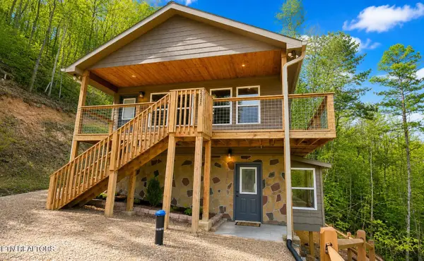 2912 Kettle Creek Way, Sevierville, TN 37876