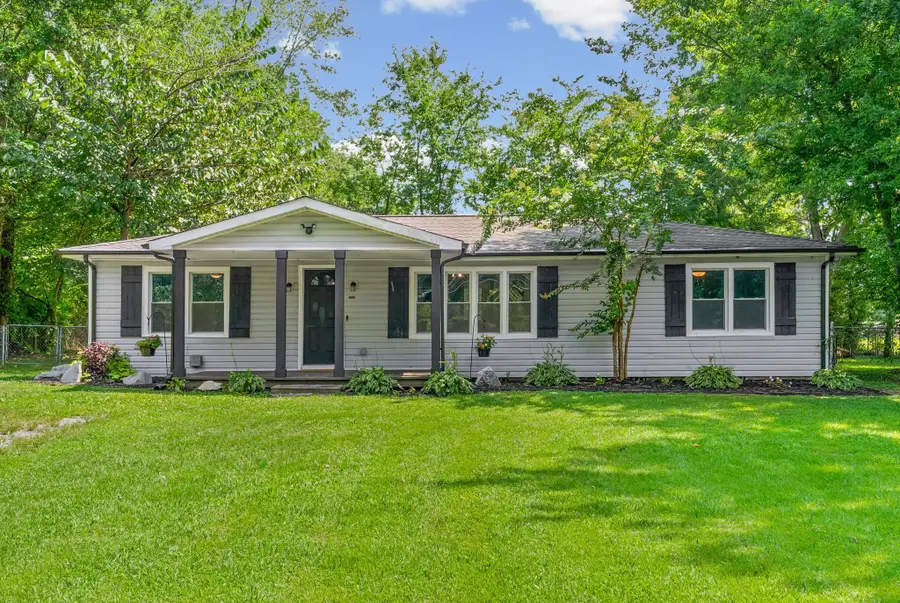 3594 Oakwood Rd, Woodlawn, TN 37191 - #2
