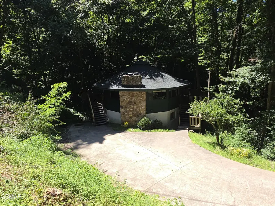 1321 N Baden Drive, Gatlinburg, TN 37738 - #2