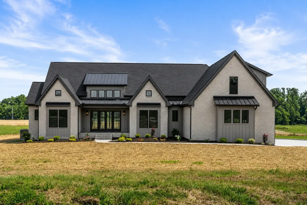 4729 Greer Ln, Cross Plains, TN 37049 - #1