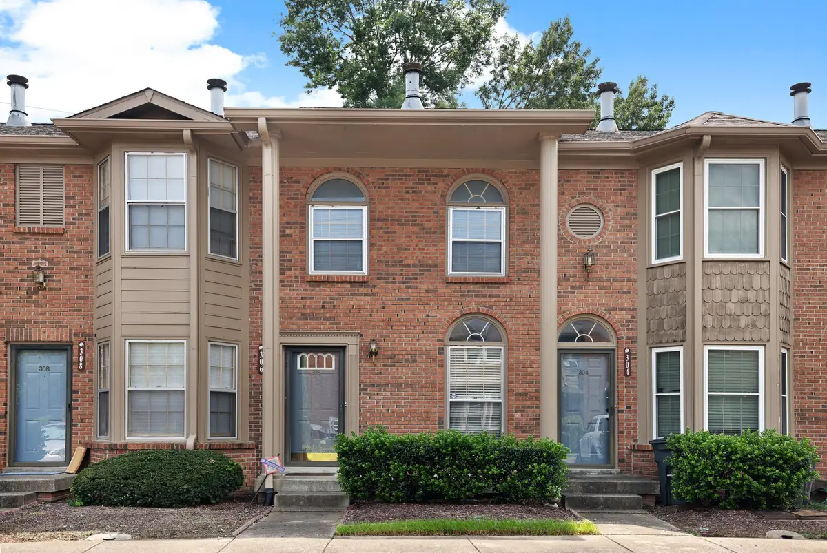 306 Hickory Pl, Nashville, TN 37214 - #1