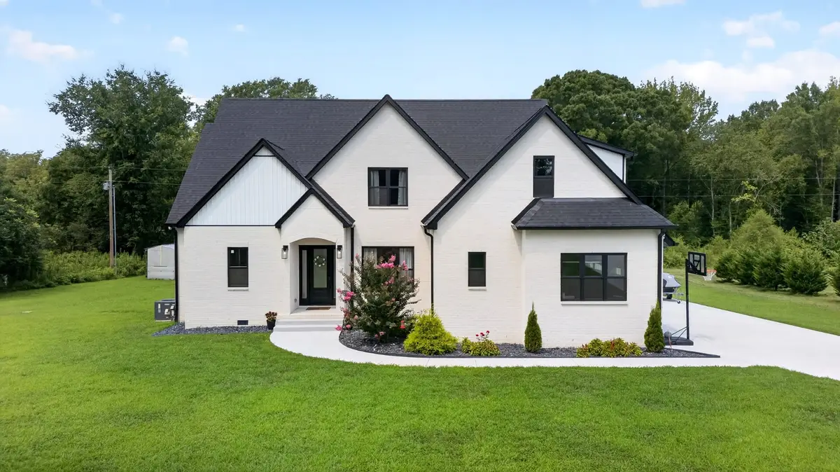 798 Haddon Ln, Winchester, TN 37398 - #1