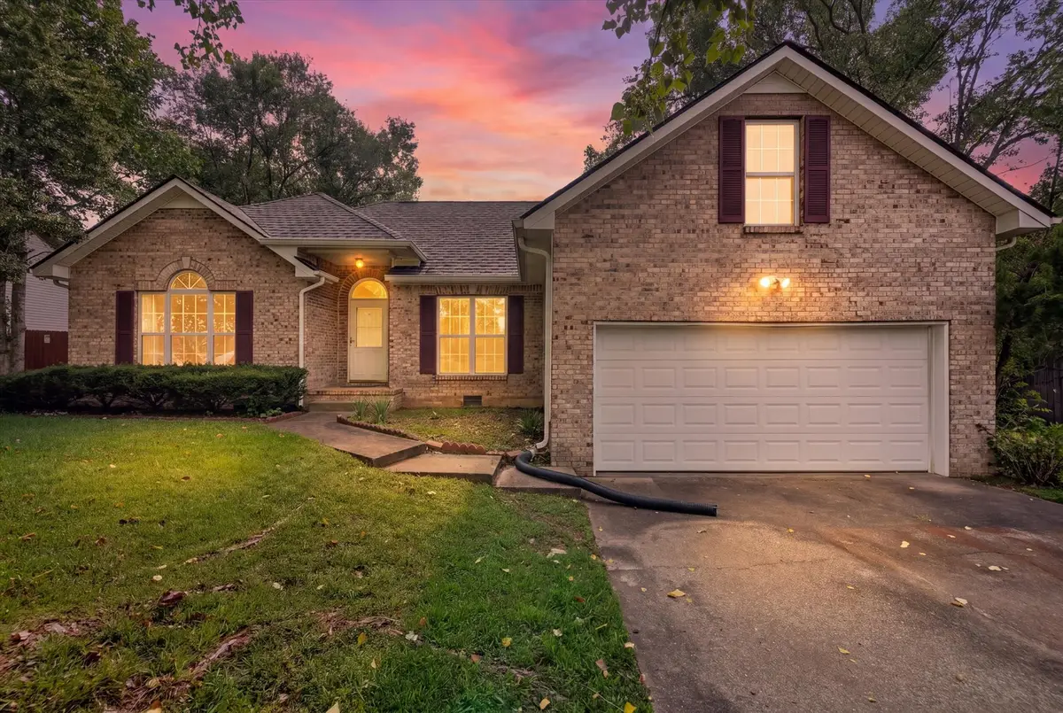 293 Clearfount Dr, Clarksville, TN 37043 - #1